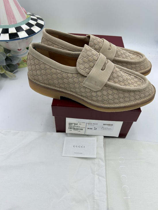 Men’s Gucci Suede Web Loafers.  Size 9/fits 9.5 US. Made in Italy. main image 4